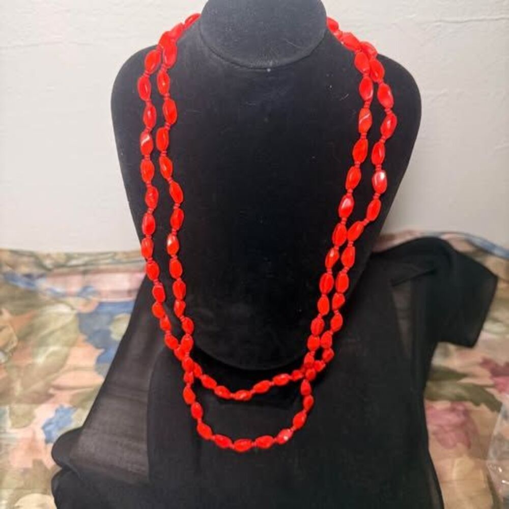 Vintage 40-Inch Red Galalith Resin Necklace – Long Mid-Century Faceted Flapper